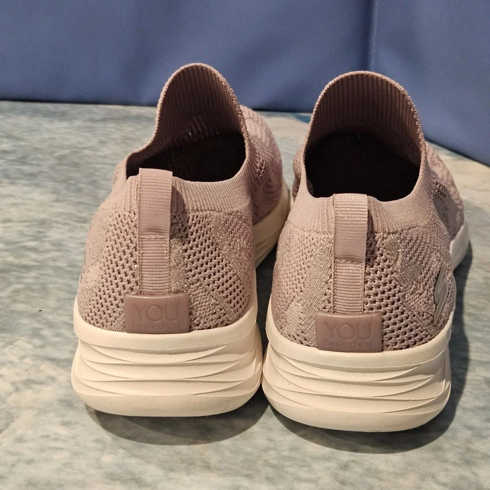 Skechers ultra go